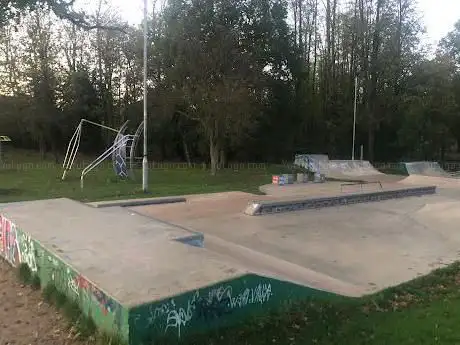 Photo de Norton Common Skate Park