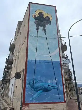 Murale â??Famiglia Sacraâ?