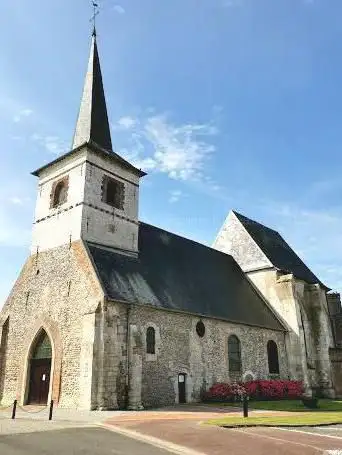 Eglise de FEUQUIERES en VIMEU