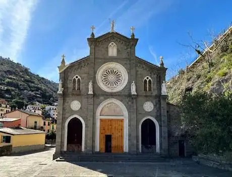 Photo de Church of San Giovanni Battista of Riomaggiore