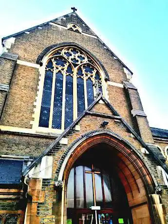 Photo de St Antony of Padua Forest Gate