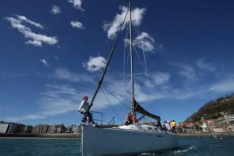 Photo de Donostia San Sebastian Sailing