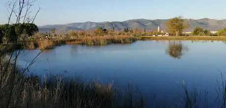Photo de Lago natural