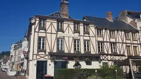 Place du Bateau