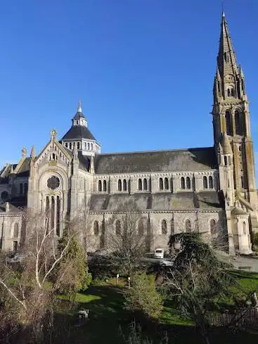 Photo de Église du Sacré-Coeur de Janzé