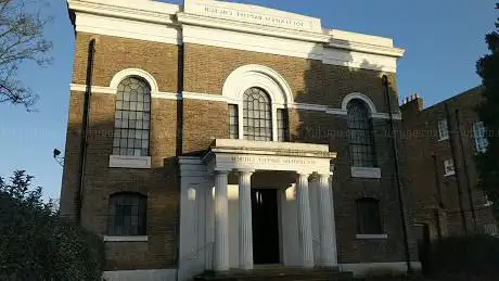 Photo de Tottenham Baptist Church