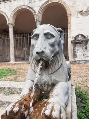 Photo de Portico dei Leoni