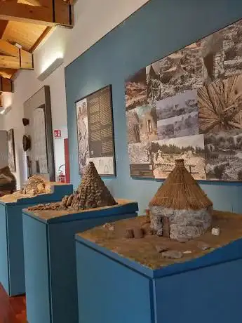 Photo de Ente Parco Dei Nebrodi - Museo della fauna