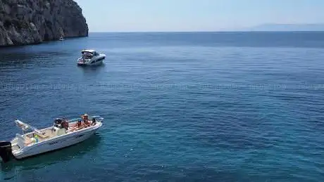 Coral Bay