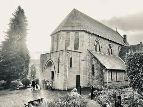 Photo de All Saints Parish Church