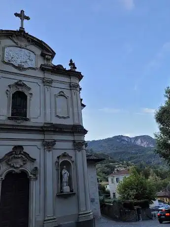 Photo de Parrocchia dei Santi Lorenzo e Agnese