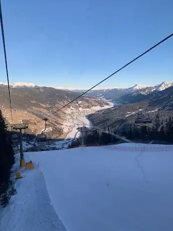 Photo de MGD - Cabinovia Versciaco/Elmo  Stazione a Monte