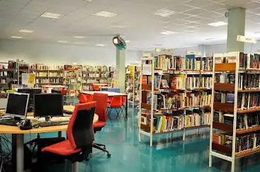 Photo de Médiathèque Sainte-Croix De Bayonne