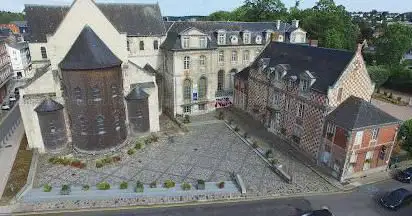 Photo de Bernay Abbey