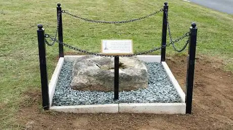 Photo de The 13th century Market Cross  The Green, Long Melford