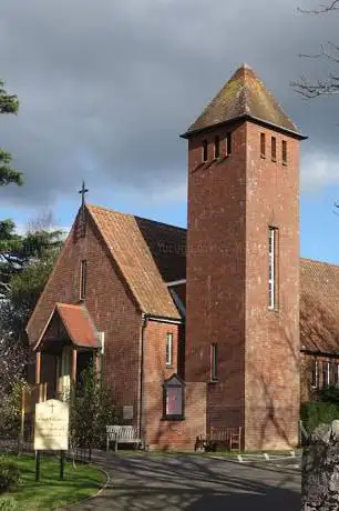 Holy Cross Catholic Church