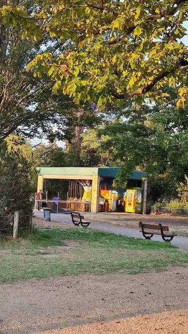 Manège pour enfants 1, Parc Longchamp