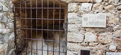 Photo de Tumba Medieval