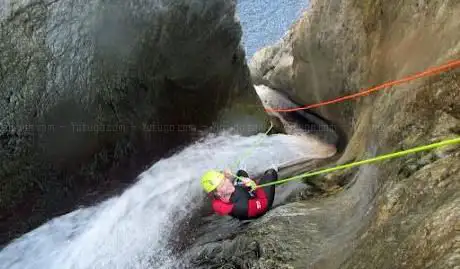 Photo de Canyoning Extérieur-Aventure