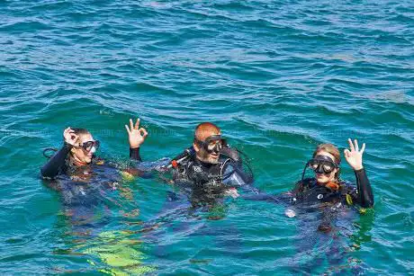 Easydivers Dive Center - Diving School