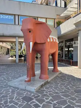 Elephant statue