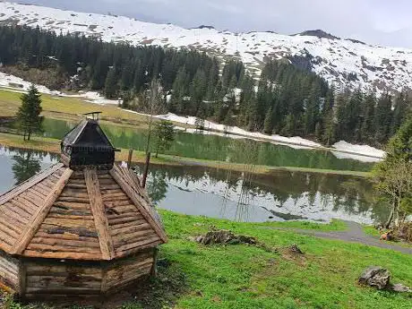 Natur-Erlebnisse Hütte