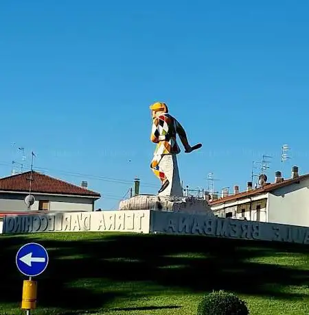 Rotonda d'Arlecchino - Villa d'Almè (bg)