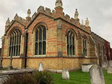 Photo de St Michael's & All Angels Church