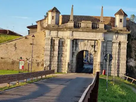 Photo de Venetian Aqueduct