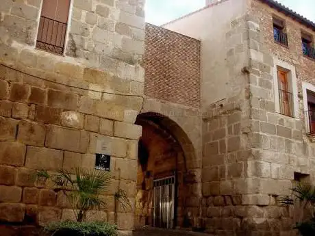 Photo de Puerta de San Pedro