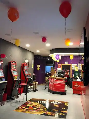 Photo de SPORTIUM Salon de Juegos MonsterVegas