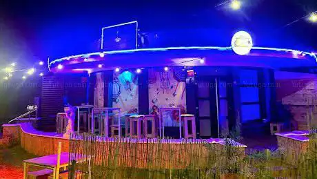 Vous Palais Nightclub