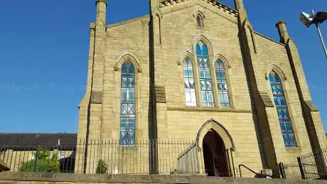 Photo de St Peter's RC Church