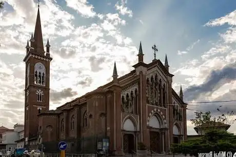 Photo de Church of Saint Lawrence Martyr