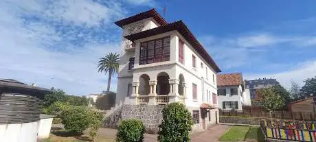 Photo de Casa de la cultura Naron