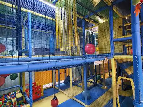 Photo de Nenelandia parque infantil