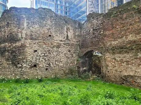 Photo de Roman Fort Gate