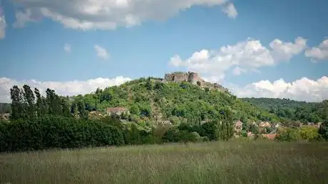 Photo de Office de Tourisme Ouche et Montagne - Bureau d'Information Touristique du Château de Mâlain