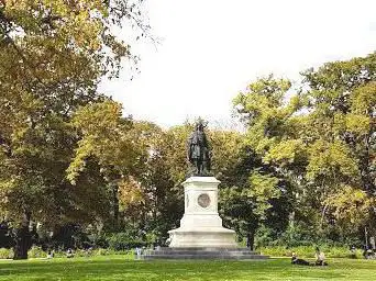 Square Colbert