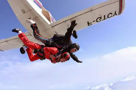Photo de Limousin Parachutisme Jean Gamaury