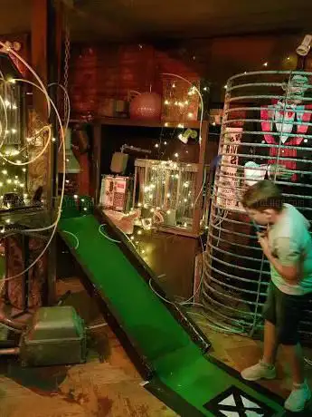 Photo de Windmill Adventure Golf