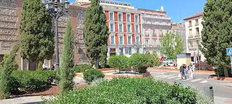 Photo de Plaza de las Descalzas
