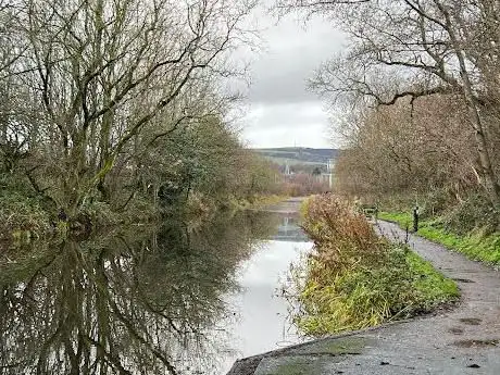 Photo de Union canal towpath