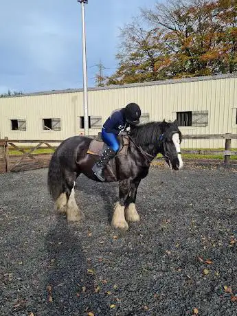 Photo de Wardhouse Equestrian Centre