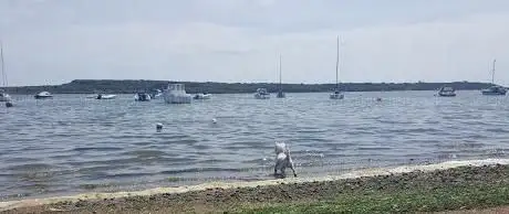 Photo de Strides Boatyard