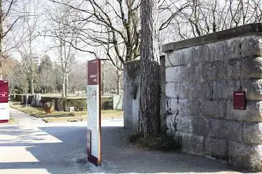 Urnenhainplatz