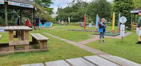 Photo de Inverness Crazy Golf