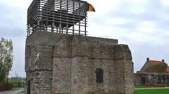 toren ruïne Oud-Stuivekenskerke