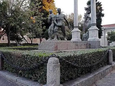 Photo de Piazza Municipio