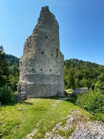 Ruines du Château d'Erguël
